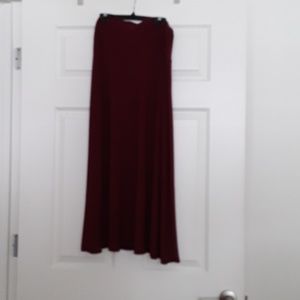 Skirt- mid knee length Burgundy, Size L